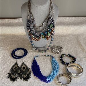 Vintage and Costume Jewelry Lot with Earrings, Necklaces, and Bracelets [1 lb] C